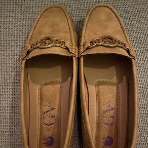 Gloria Vanderbilt Amanda Women's Loafer Shoes Excellent Condition Size 10